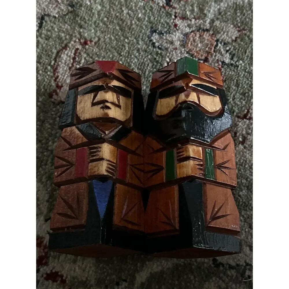 1 Pair Vintage Wooden Japanese Dolls - Set Ainu Art Sculptures Kokeshi Statues